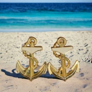 Vintage Avon Gold Toned Anchor Earrings